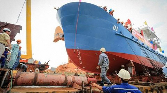 ຮອງນາຍົກລັດຖະມົນຕີ ຫວູວັນນິງ ເປັນປະທານ ກອງປະຊຸມຜັນຂະຫຍາຍມະຕິເລກທີ 67 ກ່ຽວກັບການພັດທະນາສິນໃນນ້ຳ